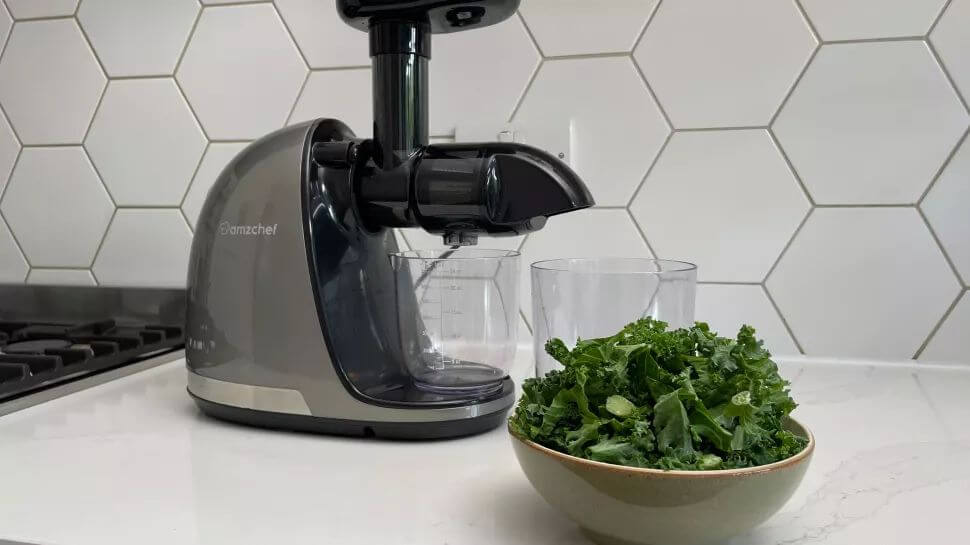 AMZCHEF Is One Of The Best Cheap Slow Juicers